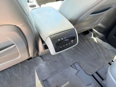 Used 2008 GMC Acadia SLT AWD/4WD image 33