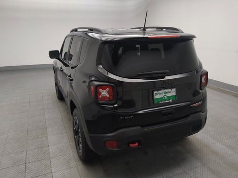 Used 2023 Jeep Renegade Trailhawk image 5