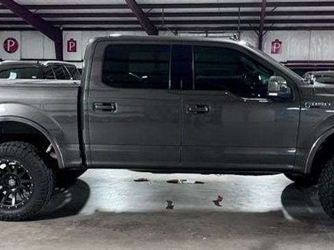 Used 2018 Ford F150 Lariat w/ Equipment Group 501A Mid AWD/4WD image 2