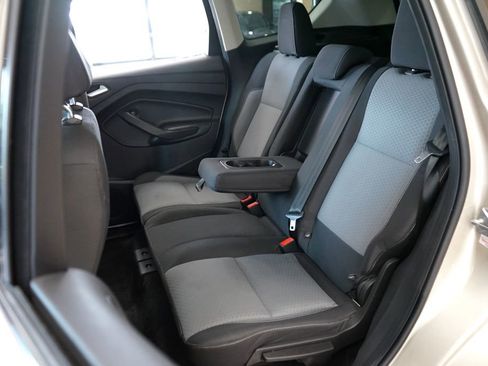 Used 2017 Ford Escape SE FWD image 42