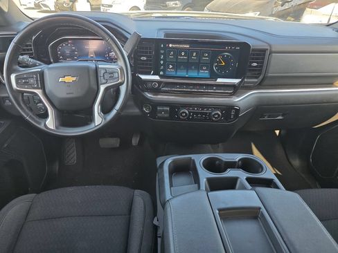 Used 2025 Chevrolet Silverado 1500 LT RWD image 18