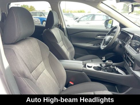 Used 2026 Nissan Rogue SV AWD/4WD image 37