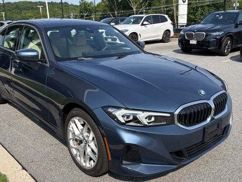 Used 2025 BMW 330i xDrive Sedan w/ Premium Package AWD/4WD image 5