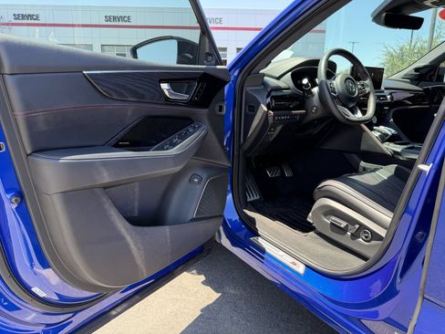Used 2025 Acura MDX Type S AWD/4WD image 5