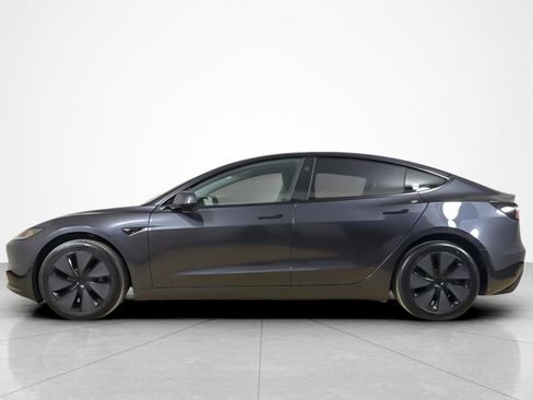 Used 2025 Tesla Model 3 Long Range RWD image 2