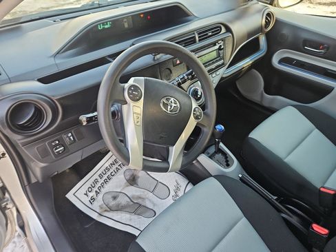 Used 2013 Toyota Prius C Two image 13
