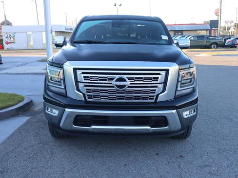 Used 2023 Nissan Titan Platinum Reserve w/ Moonroof Package image 20
