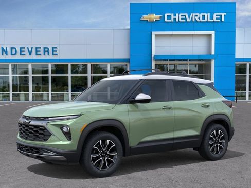 New 2026 Chevrolet TrailBlazer ACTIV w/ Convenience Package AWD/4WD image 2