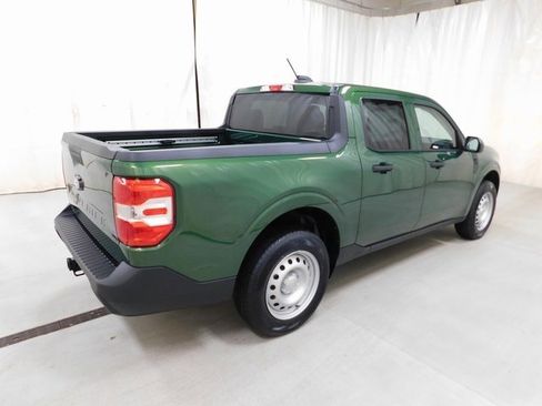 New 2025 Ford Maverick XL w/ Equipment Group 102A image 17