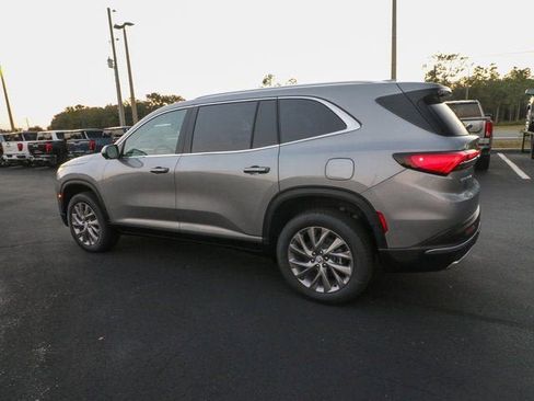 New 2026 Buick Enclave Preferred w/ Power Package FWD image 5