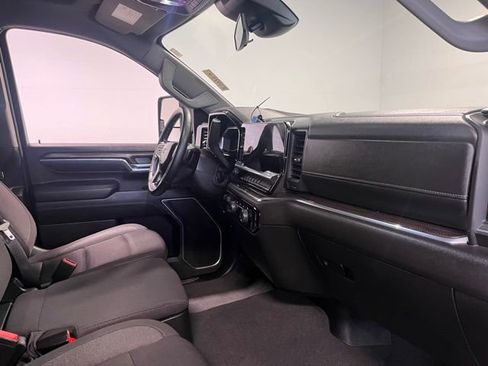 Used 2024 Chevrolet Silverado 2500 LT image 11