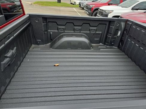 New 2025 Chevrolet Silverado 1500 High Country image 9