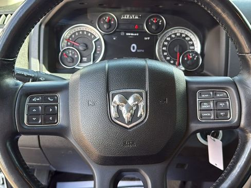 Used 2019 RAM 1500 Big Horn AWD/4WD image 25