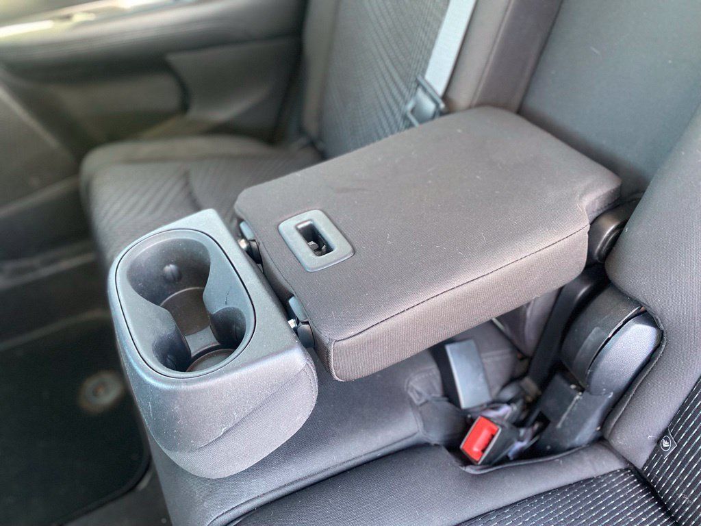 Used 2015 Dodge Journey SXT w/ Flexible Seating Group FWD image 30