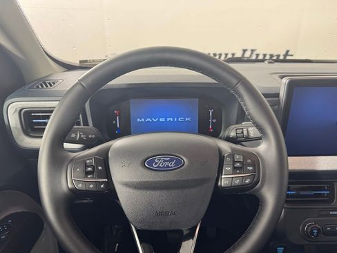 Used 2025 Ford Maverick XLT w/ XLT Luxury Package AWD/4WD image 12