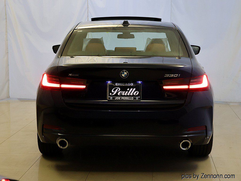 New 2026 BMW 330i xDrive Sedan w/ Premium Package AWD/4WD image 7