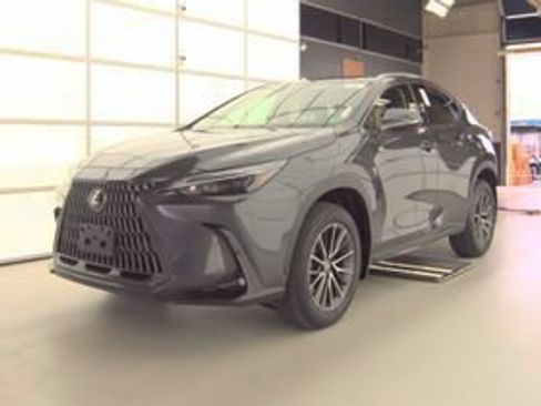 Used 2025 Lexus NX 350 AWD w/ Accessory Package (2T) image 10