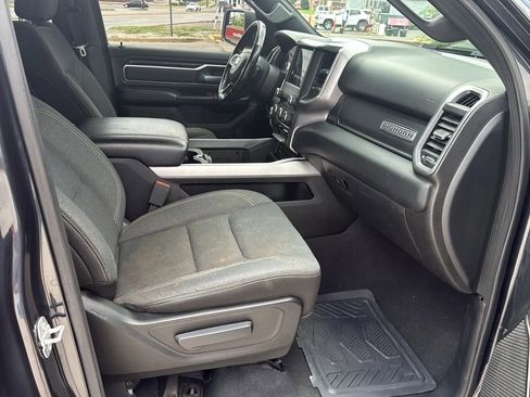 Used 2019 RAM 1500 Big Horn AWD/4WD image 26