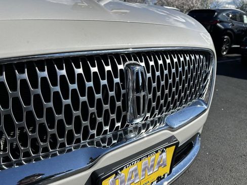 Certified 2023 Lincoln Nautilus Reserve w/ Cargo Utility Package AWD/4WD image 10