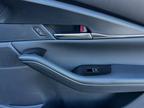 Used 2025 MAZDA CX-30 AWD 2.5 S w/ Preferred Package image 21