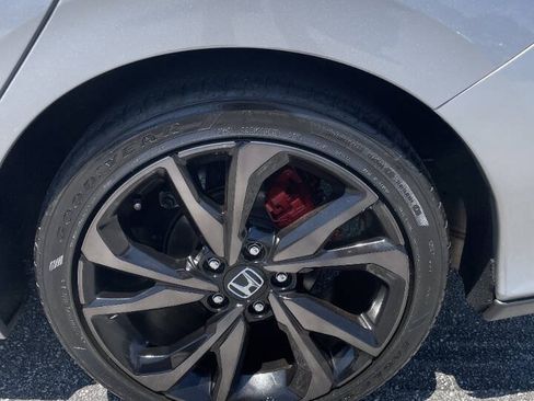 Used 2018 Honda Civic LX image 9