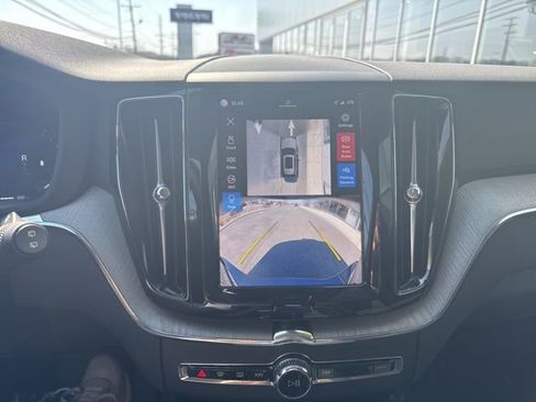 Used 2025 Volvo XC60 B5 Plus w/ Climate Package image 26