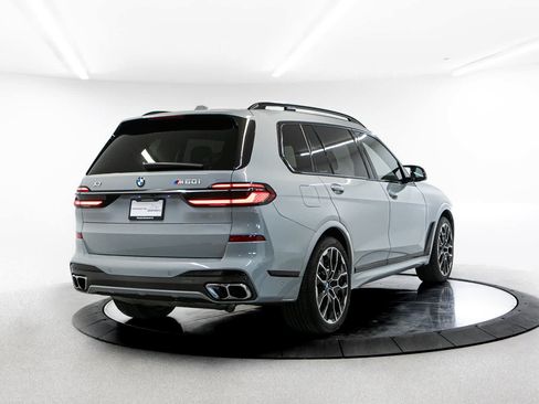 Used 2024 BMW X7 M60i w/ Climate Comfort Package AWD/4WD image 7