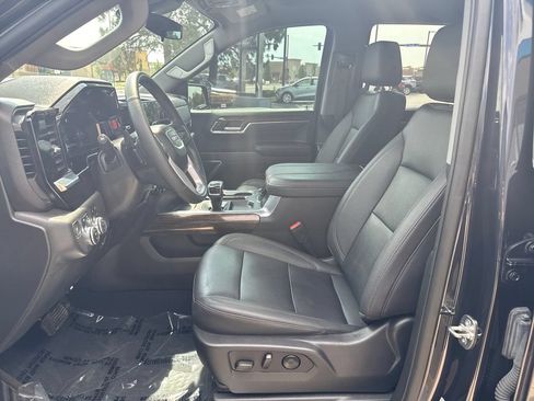 Used 2023 GMC Sierra 1500 Elevation w/ Elevation Premium Package AWD/4WD image 9