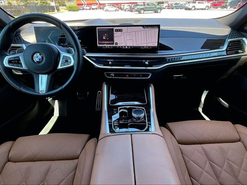 Certified 2026 BMW X6 xDrive40i AWD/4WD image 16