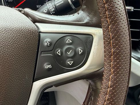 Used 2019 GMC Acadia SLT AWD/4WD image 49