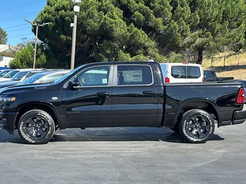 New 2026 RAM 1500 4x4 Crew Cab image 7