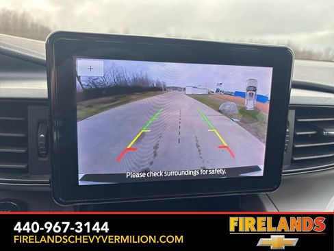 Used 2023 Ford Explorer XLT image 31