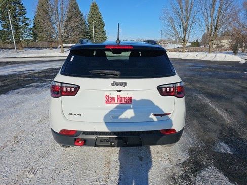 Used 2024 Jeep Compass Trailhawk w/ Trailer Tow Group image 5