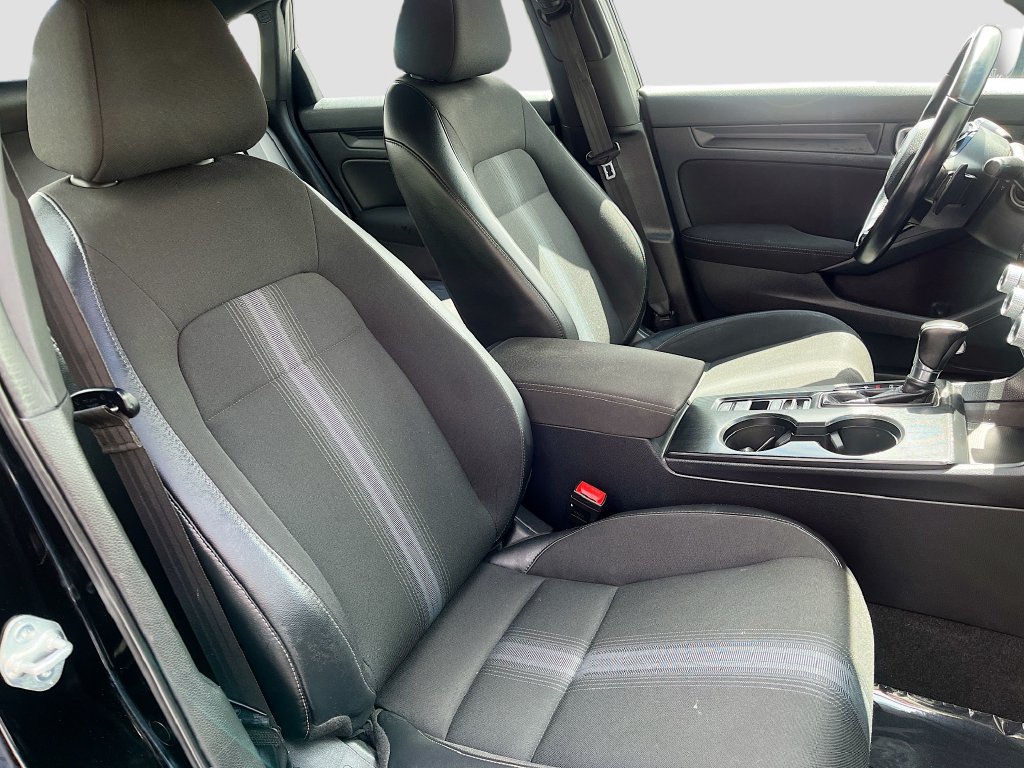 Used 2023 Honda Civic Sport image 25