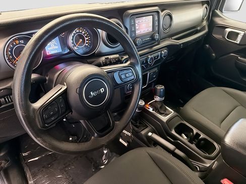 Used 2021 Jeep Wrangler Unlimited Sport image 7