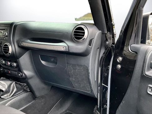 Used 2017 Jeep Wrangler Sport w/ Quick Order Package 23S image 18