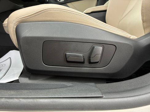 Used 2025 BMW 228i xDrive AWD/4WD image 15