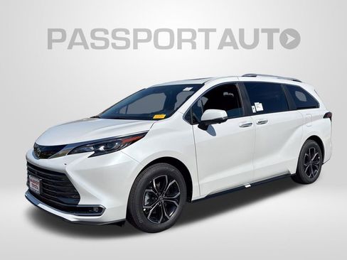 New 2026 Toyota Sienna Platinum image 1