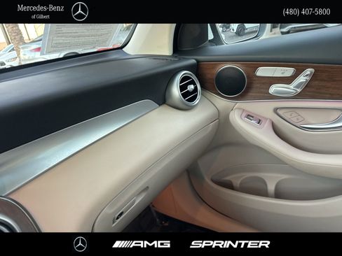 Certified 2022 Mercedes-Benz GLC 300 4MATIC image 25