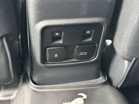 Used 2024 Ford Bronco Badlands AWD/4WD image 14