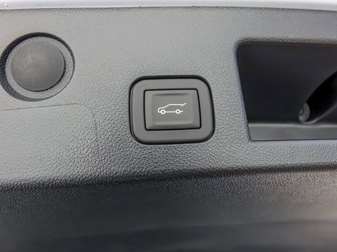 New 2026 Chevrolet Equinox RS w/ Safety and Technology Package image 9