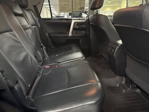 Used 2013 Toyota 4Runner Limited image 13