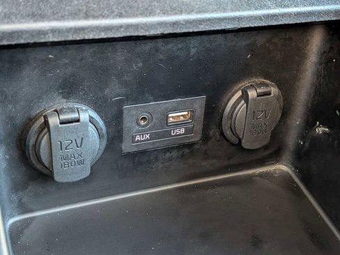 Used 2017 Kia Forte LX image 25