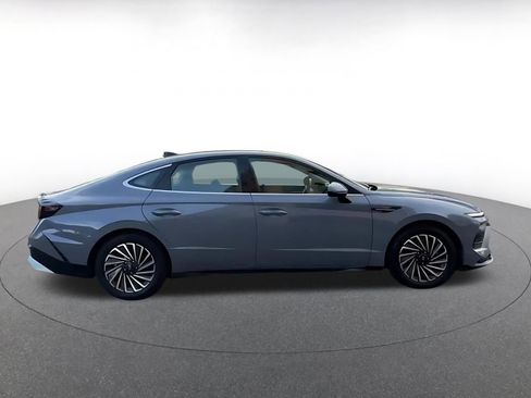 Used 2025 Hyundai Sonata SEL image 16