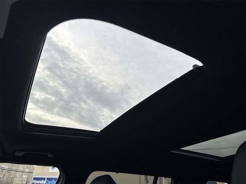 Used 2024 Hyundai Santa Fe Calligraphy image 23