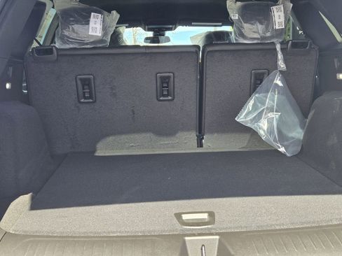 New 2026 Cadillac XT5 Luxury w/ LPO, Floor Liner Package image 20