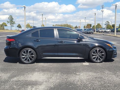 Certified 2022 Toyota Corolla XSE image 8