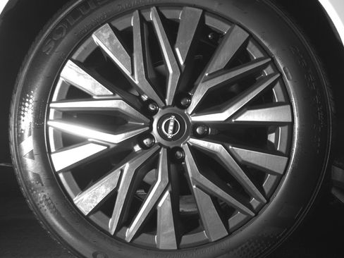 Used 2025 Nissan Altima 2.5 SV image 15