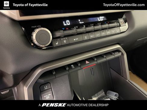 New 2026 Toyota Tundra Limited AWD/4WD image 31