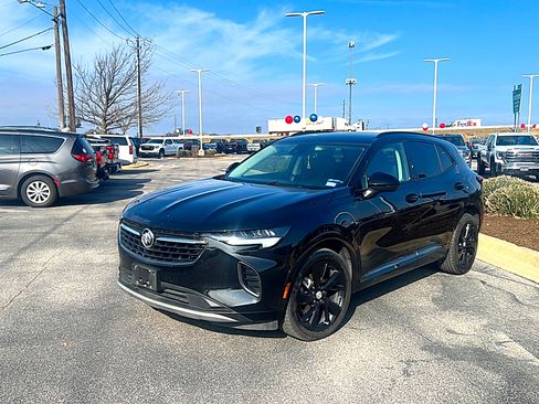 Used 2021 Buick Envision Essence w/ Sport Touring Package image 2